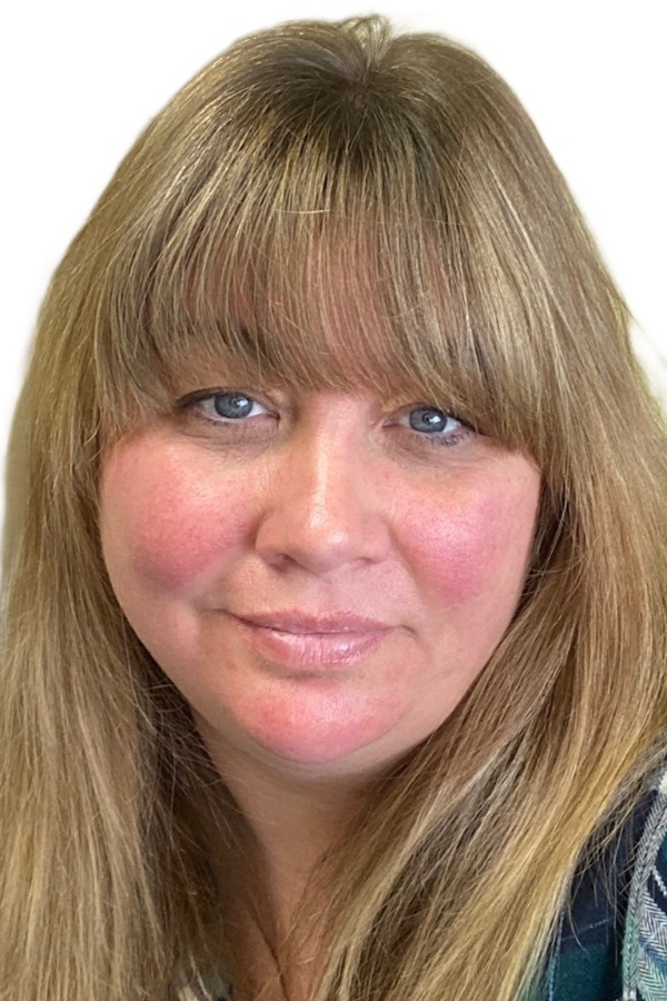 Cruise Brothers Travel Agent Lori Hart